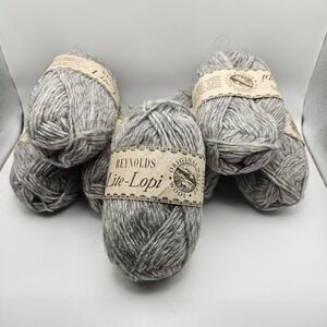 7 - Reynolds Lite Lopi 100% Icelandic Virgin Wool Iceland Grey Tweed